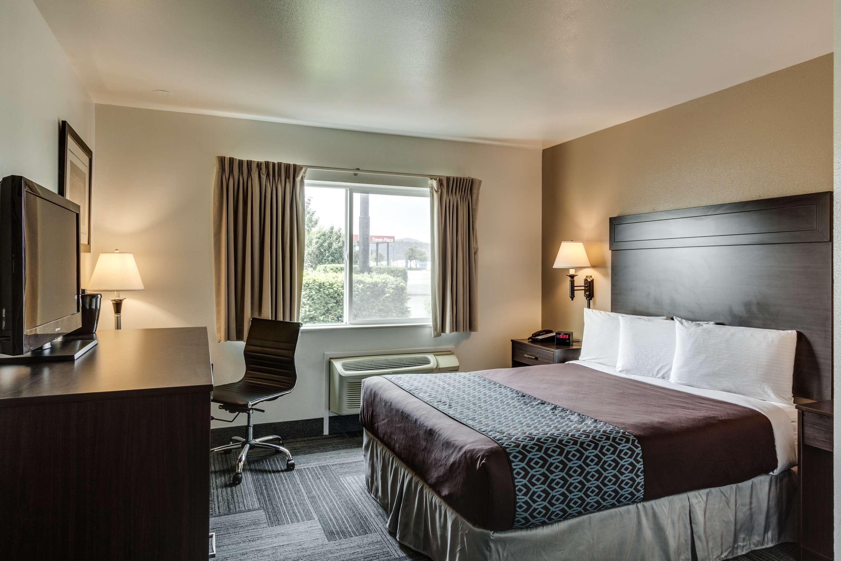 Best Western Plus Philadelphia Bensalem Hotel Exterior foto