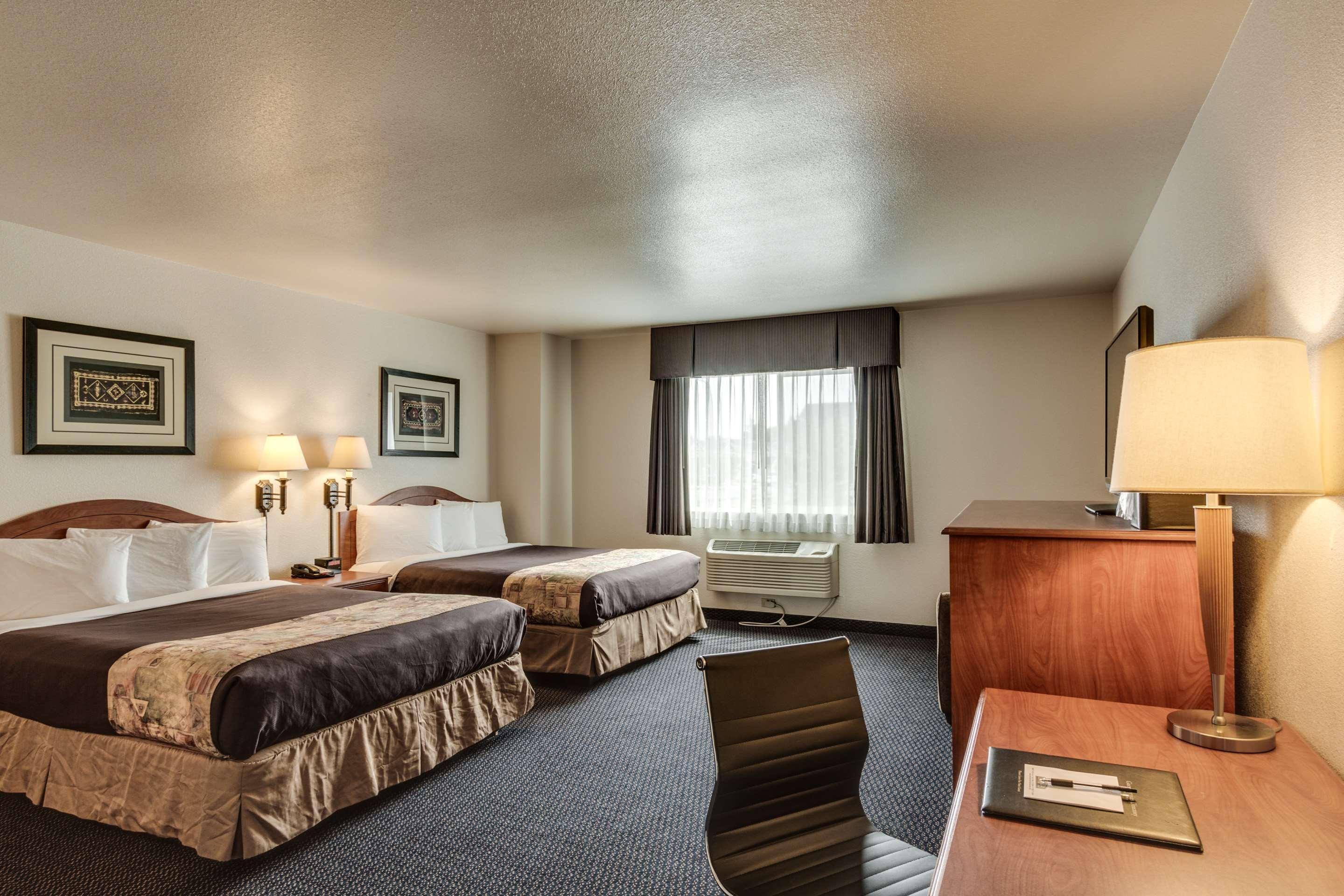 Best Western Plus Philadelphia Bensalem Hotel Exterior foto