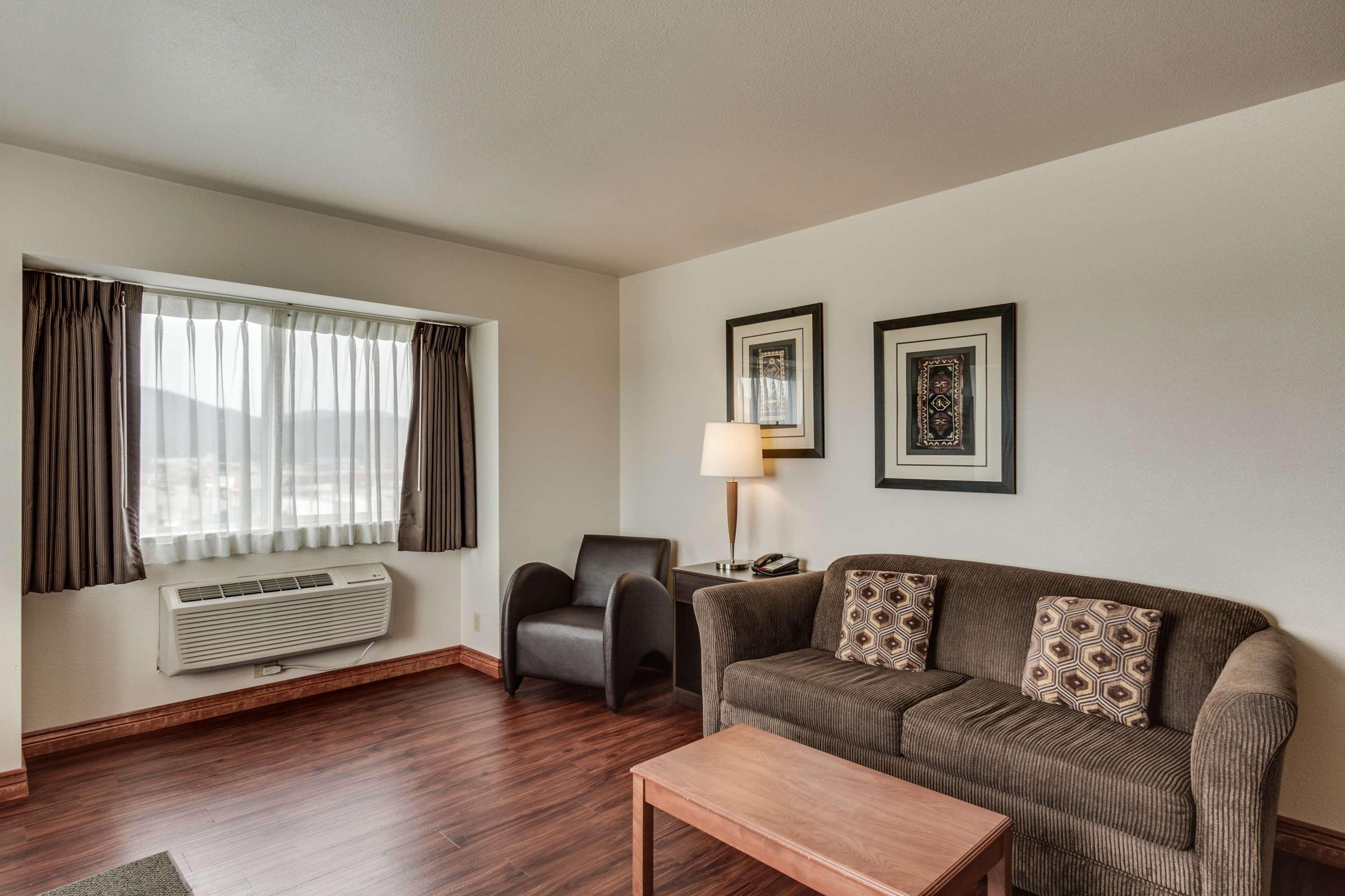 Best Western Plus Philadelphia Bensalem Hotel Exterior foto
