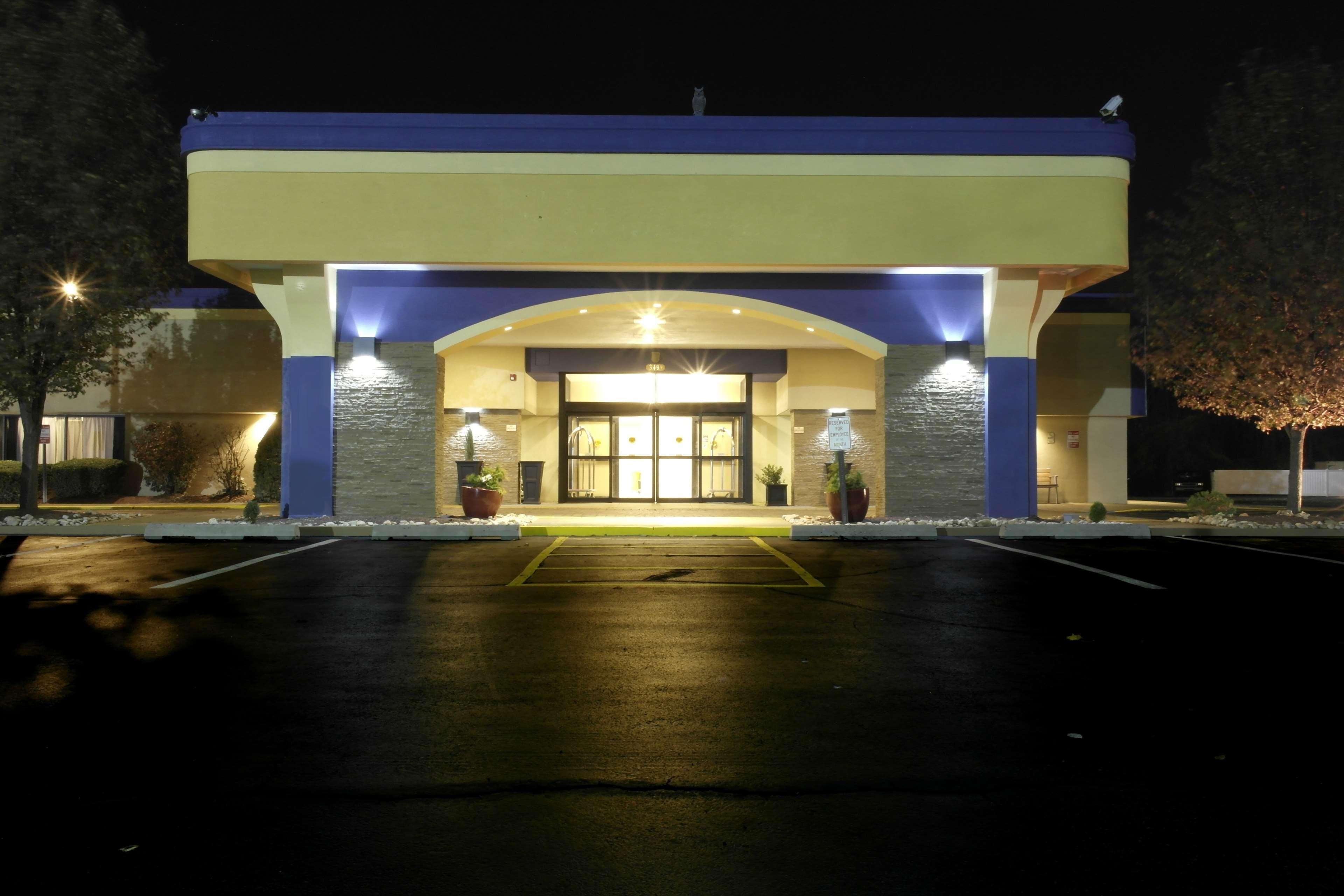 Best Western Plus Philadelphia Bensalem Hotel Exterior foto
