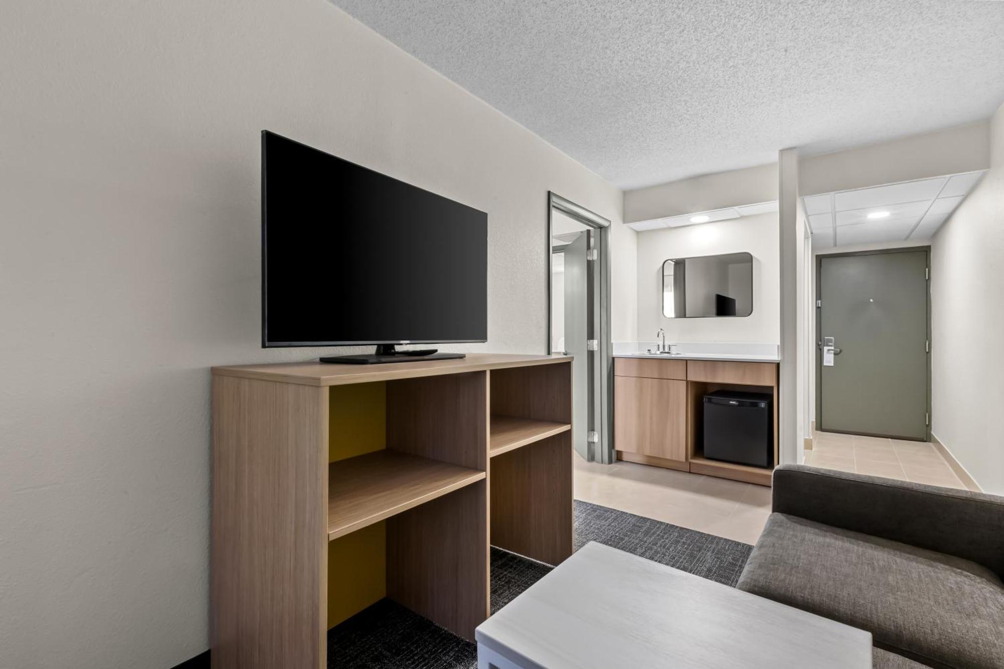 Best Western Plus Philadelphia Bensalem Hotel Exterior foto